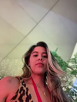 Emilia Bakerr online show from December 18, 6:14 pm