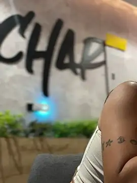 Emilia Bakerr online show from December 20, 6:13 pm