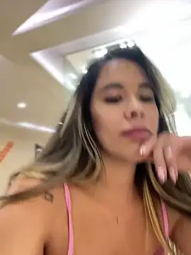 Emilia Bakerr online show from March 5, 9:48 pm