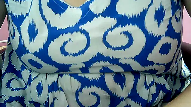 Snapshot of Lucinka1 chatting on December 16, 7:48 am Lucinka1 online show from December 16, 7:48 am