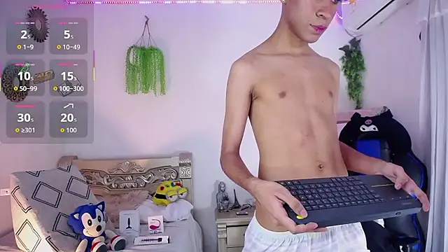 huge armound online show from January 10, 9:30 pm