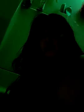 Snapshot of sweetkitty111 chatting on November 25, 6:13 am sweetkitty111 online show from November 25, 6:13 am