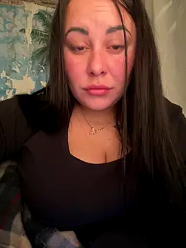 DaisyStreet online show from November 3, 9:05 pm