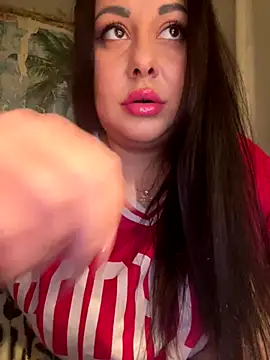 DaisyStreet online show from December 16, 2:55 pm