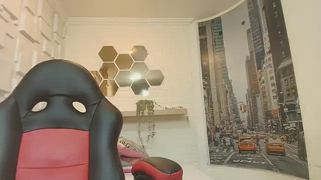 Hannagarces online show from October 14, 11:00 am