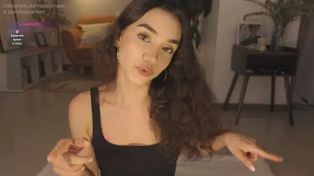 Snapshot of JulietteDee chatting on July 29, 9:24 pm JulietteDee online show from July 29, 9:24 pm