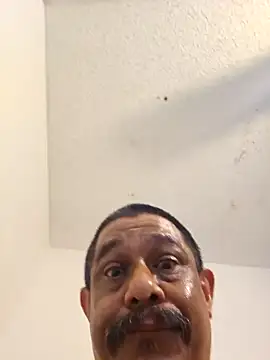 Snapshot of anyway2cum chatting on February 3, 5:14 pm anyway2cum online show from February 3, 5:14 pm