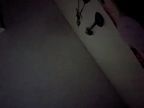 Snapshot of anyway2cum chatting on February 5, 1:47 am anyway2cum online show from February 5, 1:47 am