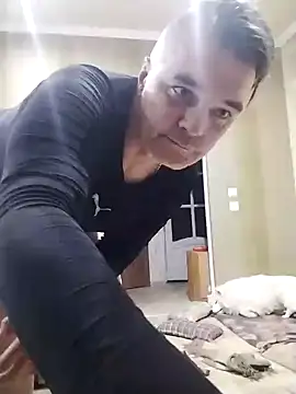 Snapshot of DjiniCD chatting on January 8, 12:58 pm DjiniCD online show from January 8, 12:58 pm