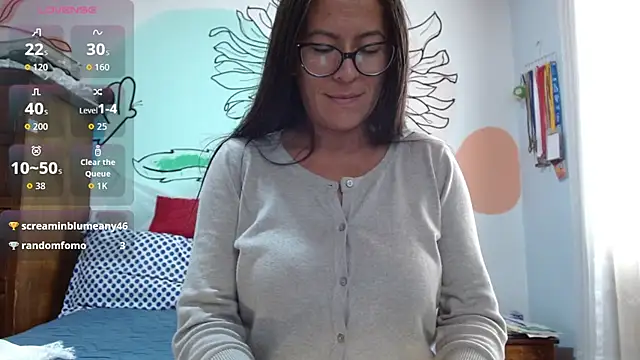 lupita84 online show from September 23, 6:44 pm