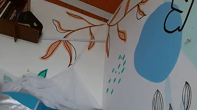 lupita84 online show from December 20, 6:15 pm