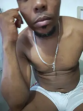 hugo3918  online show from July 23, 1:58 am