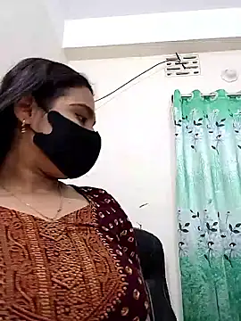 Snapshot of Ritusri_Dotta chatting on January 13, 5:07 pm Ritusri Dotta online show from January 13, 5:07 pm