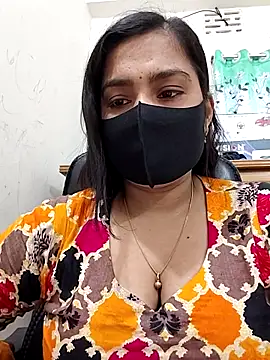 Snapshot of Ritusri_Dotta chatting on February 4, 5:41 pm Ritusri Dotta online show from February 4, 5:41 pm