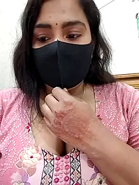 Snapshot of Ritusri_Dotta chatting on April 6, 3:57 pm Ritusri Dotta online show from April 6, 3:57 pm