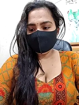 Snapshot of Ritusri_Dotta chatting on April 10, 4:33 pm Ritusri Dotta online show from April 10, 4:33 pm