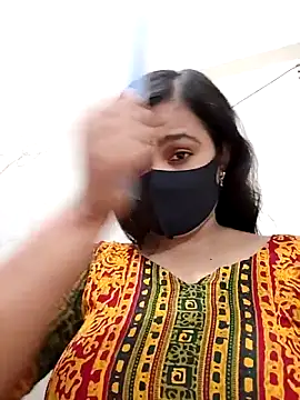 Snapshot of Ritusri_Dotta chatting on April 28, 4:34 pm Ritusri Dotta online show from April 28, 4:34 pm