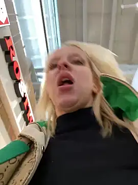 LikaCat online show from February 23, 7:11 am