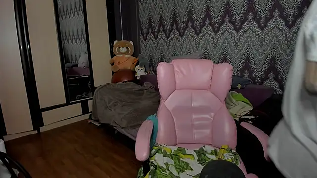 Snapshot of AlexRacc00n chatting on January 29, 2:53 pm AlexRacc00n online show from January 29, 2:53 pm