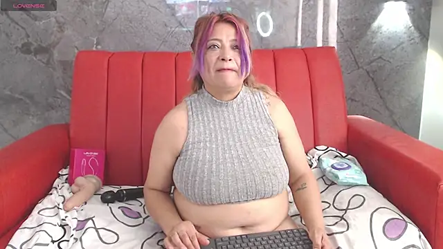 Natasha 699 online show from August 9, 5:40 pm