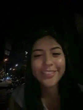 Snapshot of MarianaBenz chatting on January 21, 2:11 am MarianaBenz online show from January 21, 2:11 am