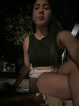 Snapshot of MarianaBenz chatting on March 6, 11:53 pm MarianaBenz online show from March 6, 11:53 pm