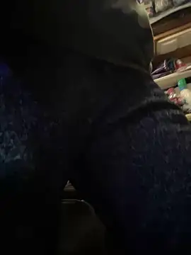 Snapshot of Followthepiper chatting on January 8, 11:41 pm Followthepiper online show from January 8, 11:41 pm