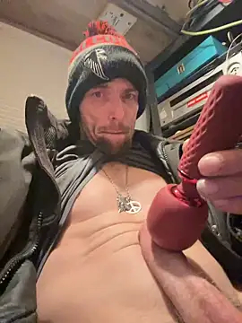 Snapshot of Followthepiper chatting on January 14, 10:59 am Followthepiper online show from January 14, 10:59 am