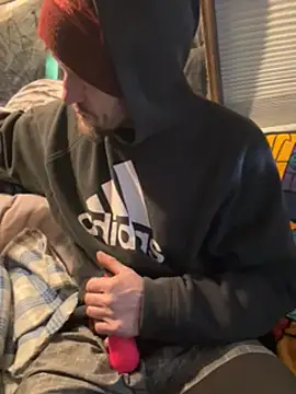 Snapshot of Followthepiper chatting on January 25, 7:18 pm Followthepiper online show from January 25, 7:18 pm