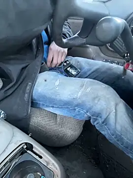 Snapshot of Followthepiper chatting on January 30, 3:08 pm Followthepiper online show from January 30, 3:08 pm