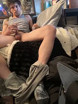 Snapshot of Followthepiper chatting on February 11, 9:25 pm Followthepiper online show from February 11, 9:25 pm