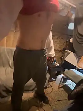 Snapshot of Followthepiper chatting on March 3, 5:42 am Followthepiper online show from March 3, 5:42 am