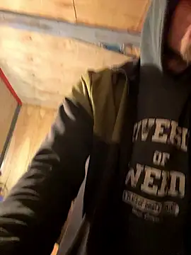 Snapshot of Followthepiper chatting on March 5, 11:05 pm Followthepiper online show from March 5, 11:05 pm