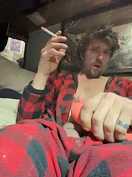 Snapshot of Followthepiper chatting on March 22, 12:35 pm Followthepiper online show from March 22, 12:35 pm