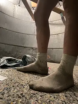 Snapshot of Followthepiper chatting on September 10, 7:41 am Followthepiper online show from September 10, 7:41 am