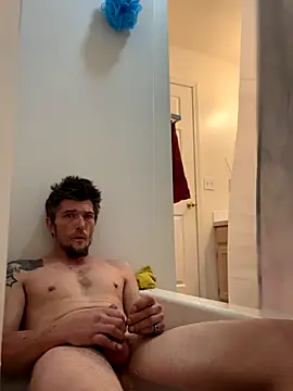 Snapshot of Followthepiper chatting on November 9, 11:47 pm Followthepiper online show from November 9, 11:47 pm