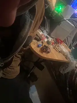 Snapshot of Followthepiper chatting on November 30, 4:22 pm Followthepiper online show from November 30, 4:22 pm