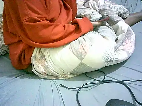 Snapshot of honeypotsweet chatting on July 31, 5:45 pm honeypotsweet online show from July 31, 5:45 pm