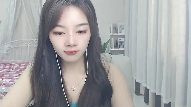 Snapshot of Jenny-Z chatting on March 29, 1:38 am Jenny-Z online show from March 29, 1:38 am