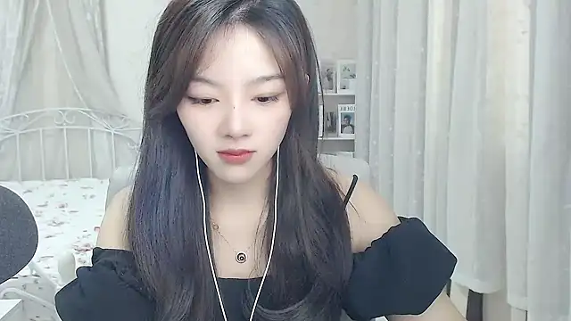 Jenny-Z online show from May 18, 1:56 am