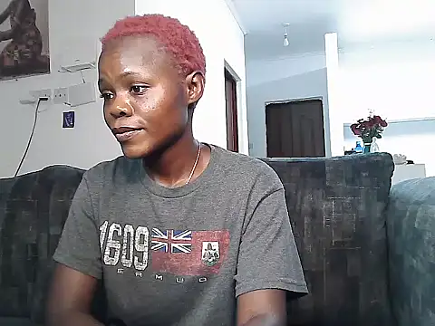 petiteebony 81 online show from May 4, 4:25 pm