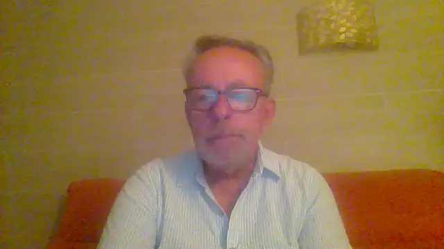 tuggy59 online show from April 27, 4:43 am