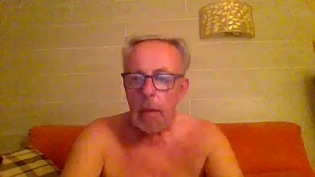 tuggy59 online show from July 21, 3:42 am