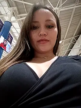 Snapshot of marena_saenz chatting on December 4, 10:41 pm marena saenz online show from December 4, 10:41 pm