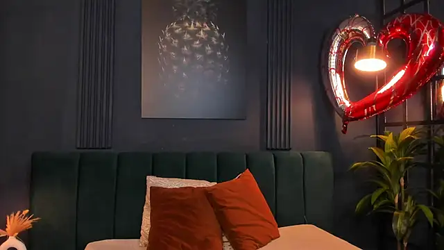 taylor bennet online show from March 8, 12:09 pm