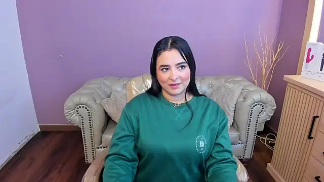 taylor bennet online show from November 27, 11:45 am