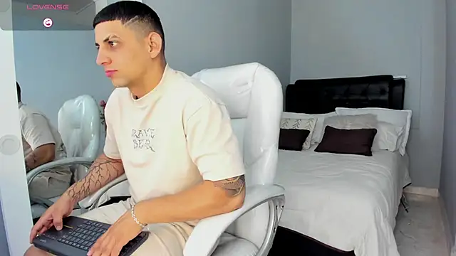 Alex cute77 online show from January 9, 12:41 pm