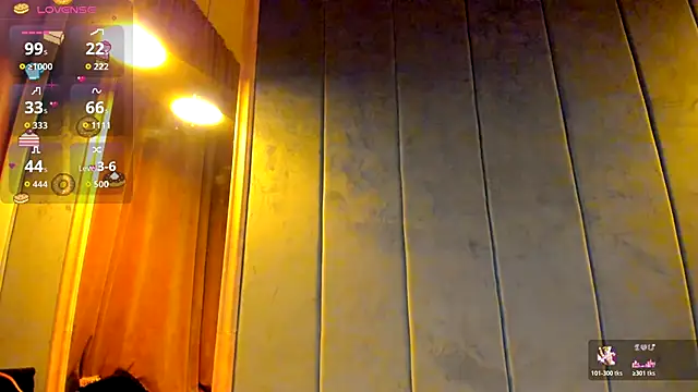 Sassy Teen online show from December 22, 10:40 pm