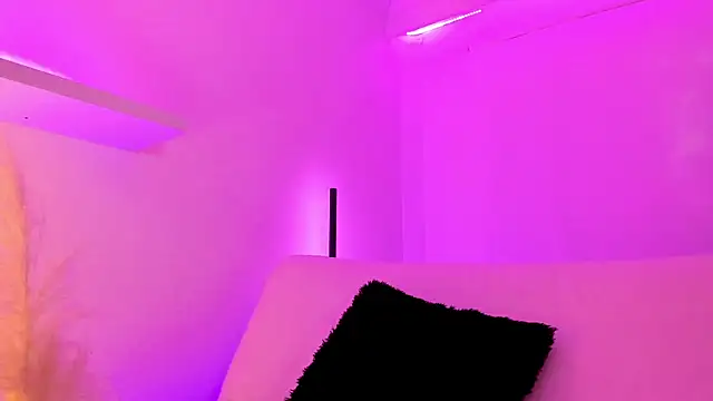 Gloomydoll online show from September 8, 8:41 pm