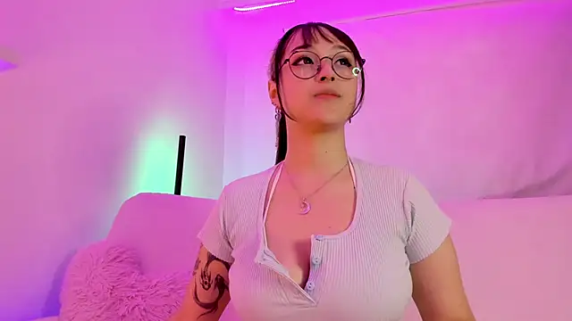 Gloomydoll online show from September 11, 7:03 pm